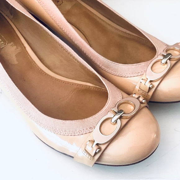 COACH Tandy Patent Leather Block Heel SZ 7.5 B Peach Blush Nude buckle - Picture 2 of 9